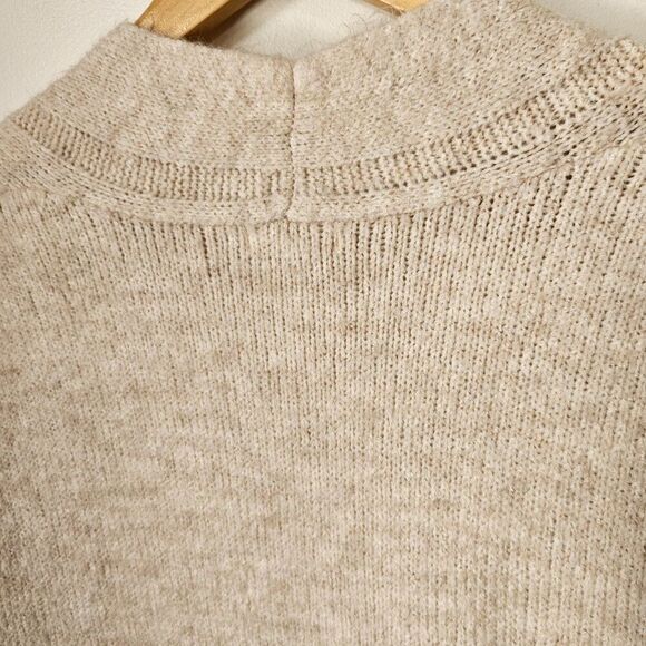 NEVER WORN LEITH CABLE KNIT COZY DUSTER / LONG OATMEAL CARDIGAN SIZE MEDIUM - Picture 6 of 16